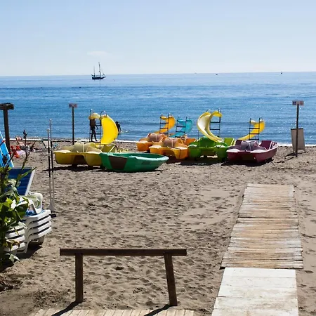 Benal Cozy With A Water Park. Apartment Benalmadena