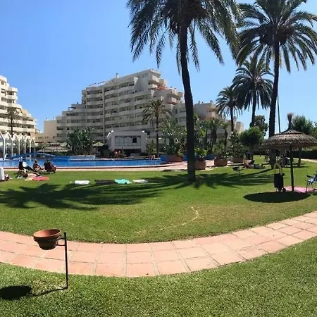 Benal Cozy With A Water Park. Benalmadena