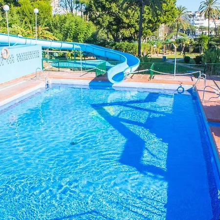 Benal Cozy With A Water Park. Benalmadena